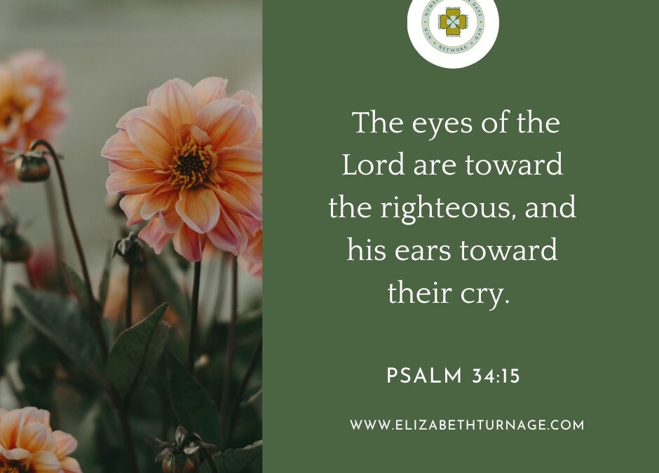 A Prayer about Looking to the Lord as He Looks at Us